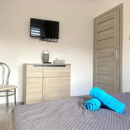 Apartment Stary Pow 3b 111